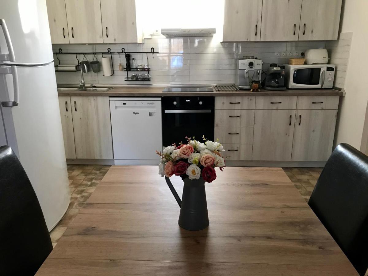 Viharsarki Apartman Gyula Dış mekan fotoğraf